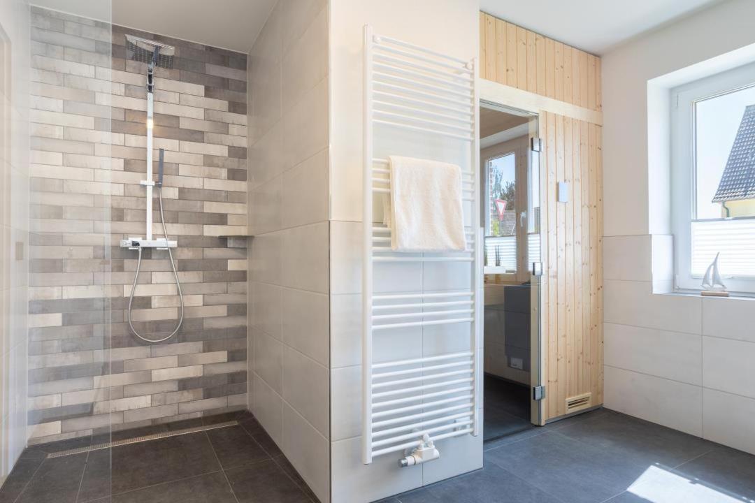 Villa Dornkamp 1 - Luxurioese Ferienwohnung Fuer 4 Personen Inklusive Sauna Und Garten Timmendorfer Strand Exterior photo